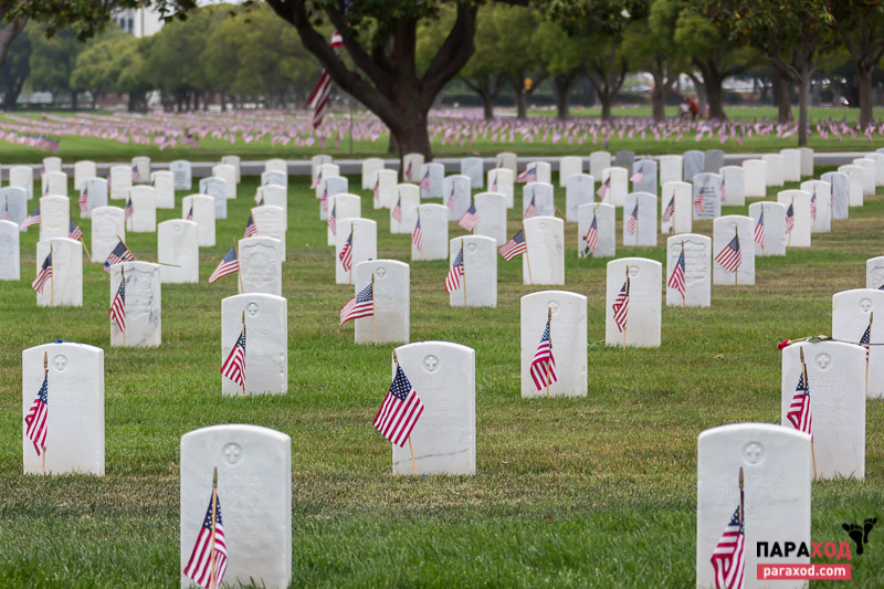На Национальном кладбище Лос-Анджелеса захоронены солдаты разных войн, начиная с гражданской войны США